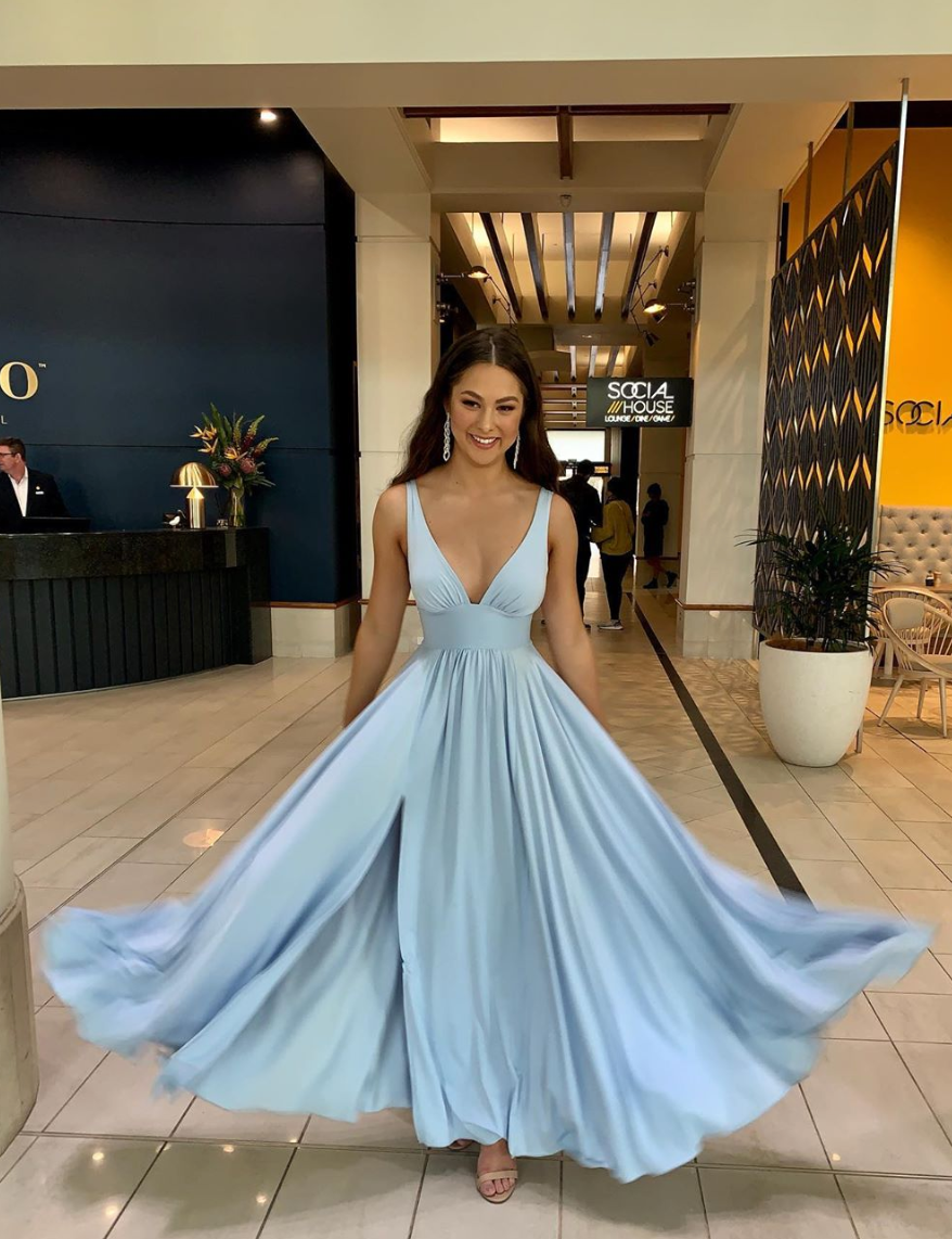 Hire Studio Minc Eternity V Baby Blue Dress.